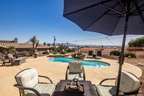 Lakeside Home W/ Pool & Views!