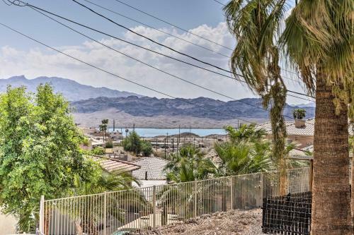 Desert Oasis With Pool 2 Miles To Lake Havasu!