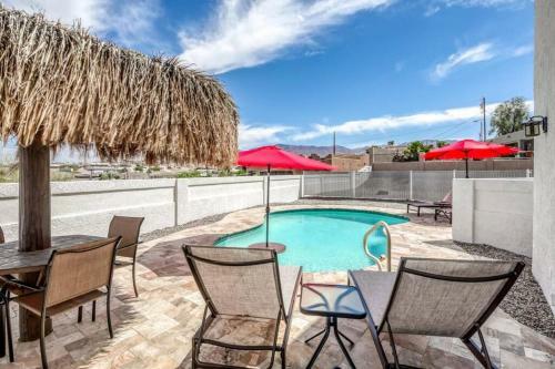 360 Lake Havasu Views With Pool & Bbq!