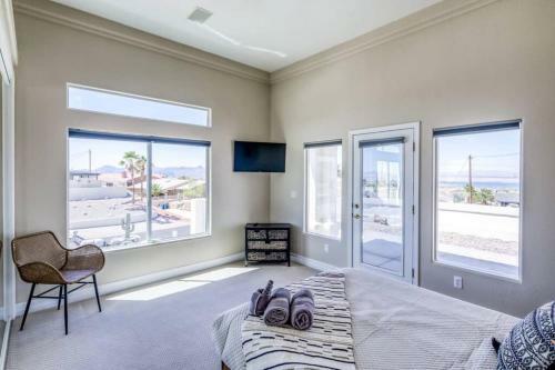 360 Lake Havasu Views With Pool & Bbq!