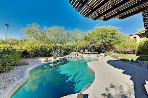 Mesa Villa Heated Pool, Fire Pit And Golfing!