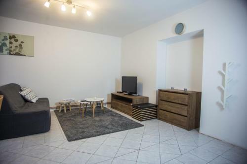 Apartm�ny Ve Mlejn?