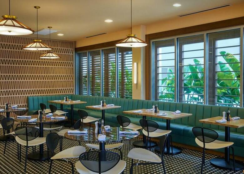 Hotel Aqua Waikiki Wave