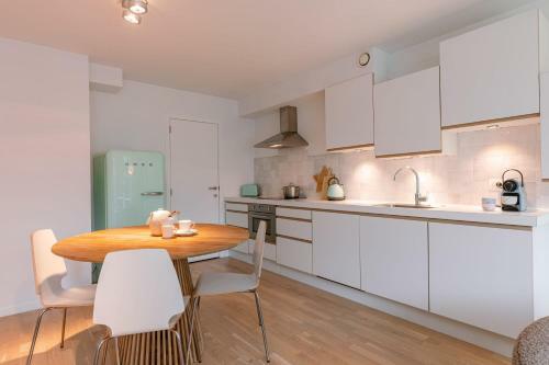 Bright Apartment Nearby The Beach In de Haan