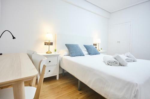 Izpizua Apartment