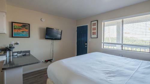 Wanderjaunt - Chic Mesa Apartments
