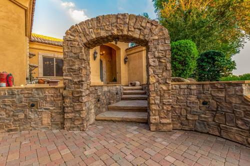 70th Mesa Home