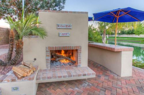 Mesa Lake Front House With Pool And Hot Tub