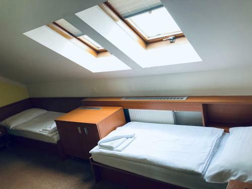 Yura Hotel ?eladn� - Wellness Zdarma