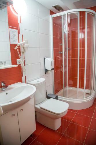 Yura Hotel ?eladn� - Wellness Zdarma