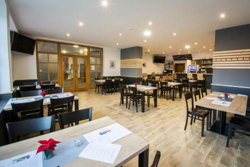Yura Hotel ?eladn� - Wellness Zdarma