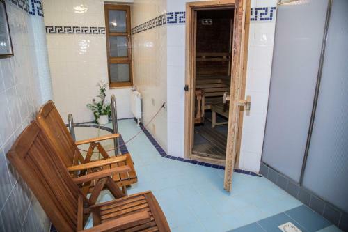 Yura Hotel ?eladn� - Wellness Zdarma