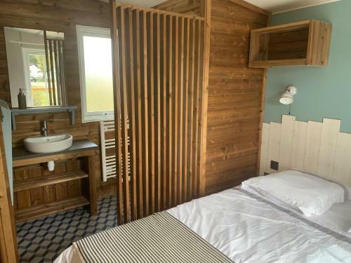 Camping La Tamarissi�re