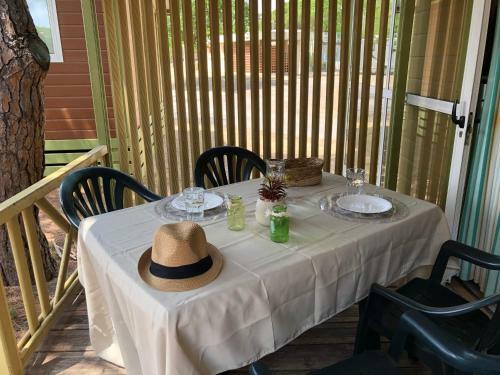 Camping La Tamarissi�re