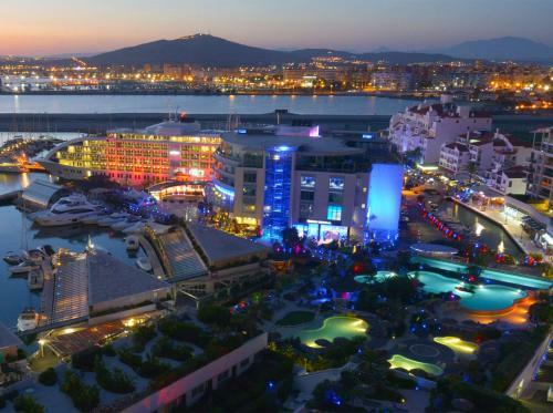 Ocean Village 2 Bedroom Apartment