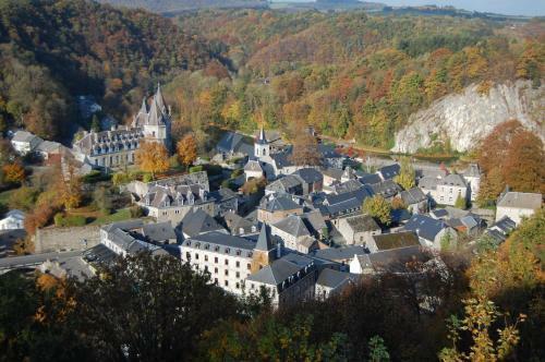 Hotel C�t� Cour