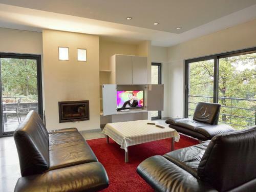Modern Holiday Home Near Forest In Durbuy