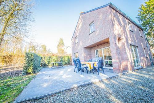 Le Jardin de Satine Et C�lestine