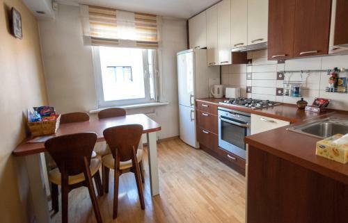 Just Good Apartment