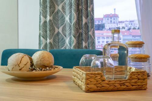 Apartamento 4U Alojamento - Terra�o & Varanda