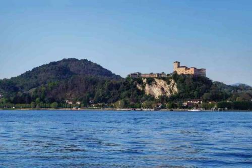 Apartamento Holiday House By The Lake