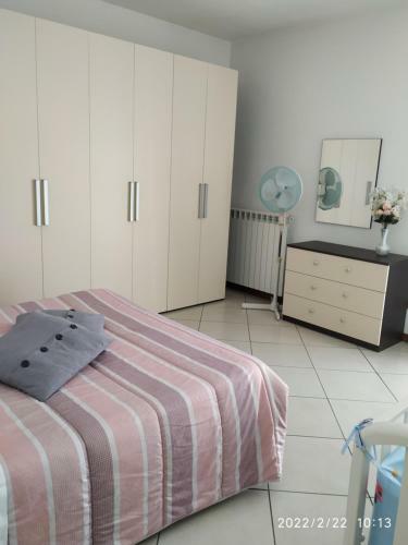 Apartamento Holiday House By The Lake