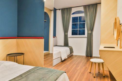 Benelux Hotel