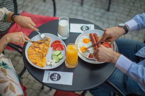 Benelux Hotel