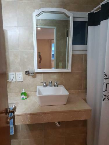 Apartamento Pasaje En El Centro De Lomas