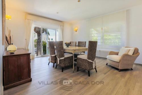 Villa Marques De Comillas 12