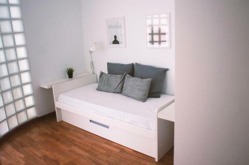 Charming Apartment - Free Parking