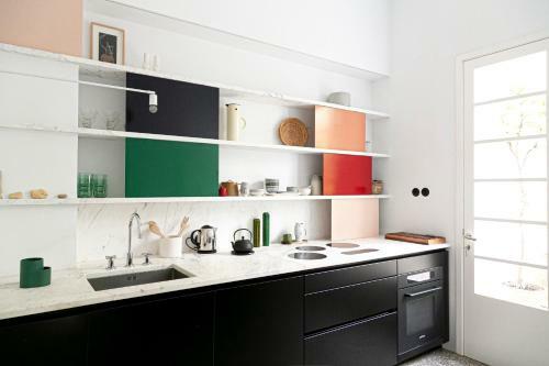 Luxury Modernist Design Townhouse With Garden