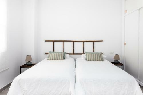 Home2book Charming Center Apartment Santa Cruz