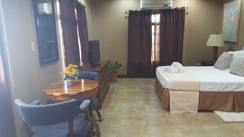 Gm Suites Bed & Breakfast