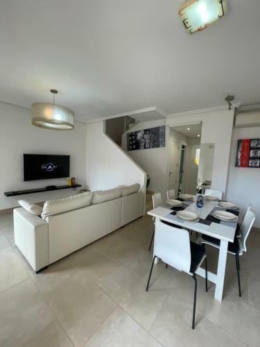 Villa Adosado Obra Nueva Residencial de Lujo