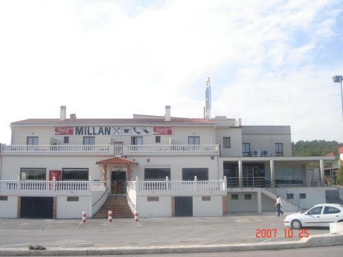 Hostal Mill�n