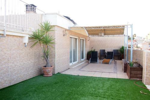 Apartamento �tico Con Piscina En Segorbe