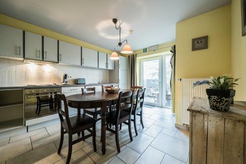 Beautiful 3-bedroom Home With Sauna In Quiet Area