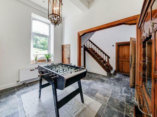 Castle In Ferri�res With A Garden, Terrace And Pond