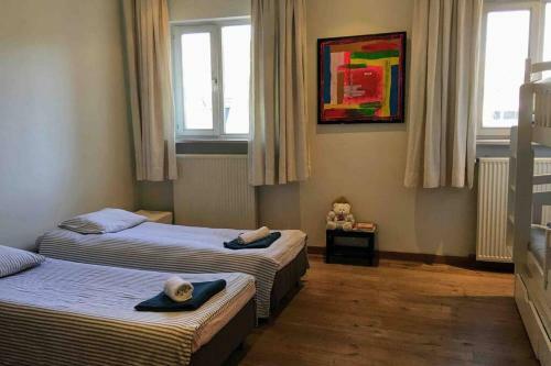 Apartamento Spacious Duplex + Terrace In Ghent. Top Location!