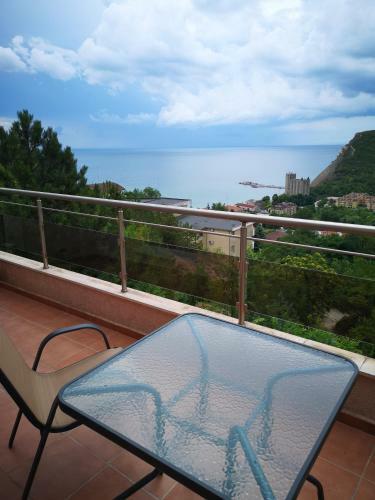 Seaview Apartment Complex Karia