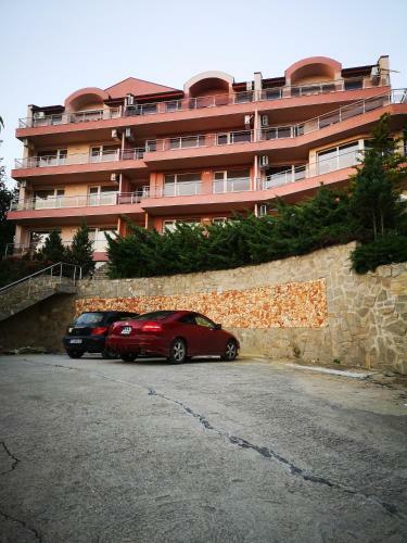 Seaview Apartment Complex Karia
