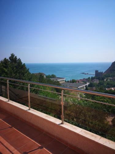 Seaview Apartment Complex Karia