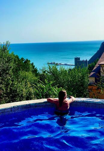 Seaview Apartment Complex Karia