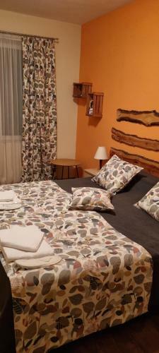 Hostal ???? ????????