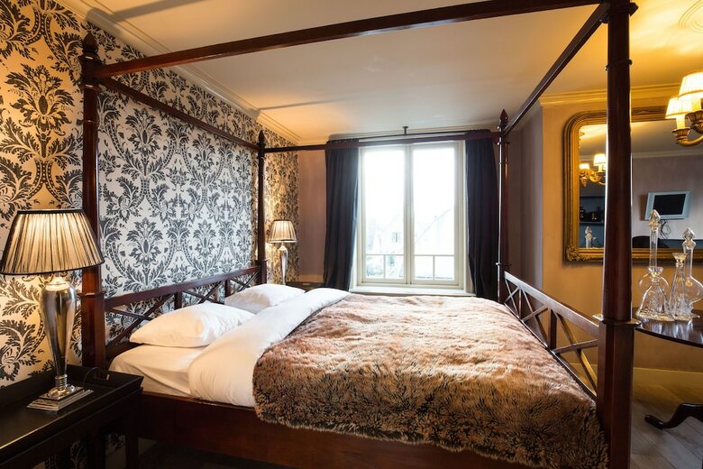 Suitehotel Posthoorn