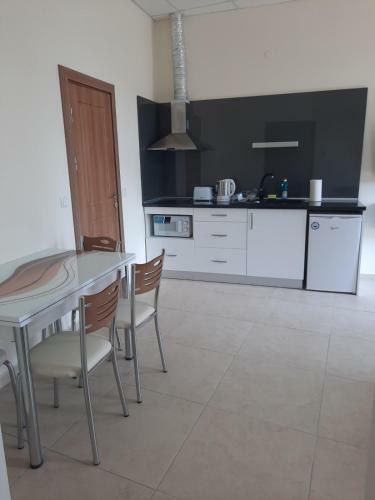 Apartamento Luxurious Studios Nani