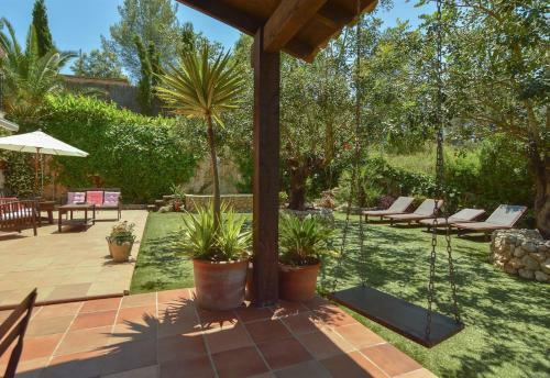 Villa Lola