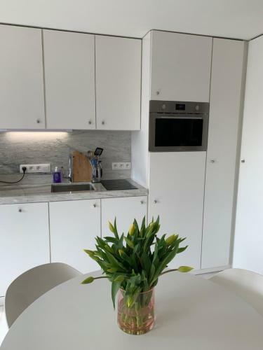 Apartamento Luxe Studio/suite Met Zeezicht En Volle Zon