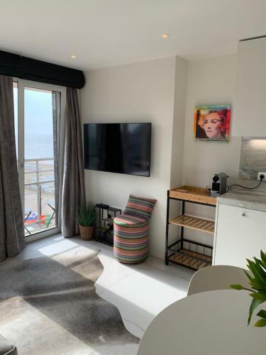 Apartamento Luxe Studio/suite Met Zeezicht En Volle Zon